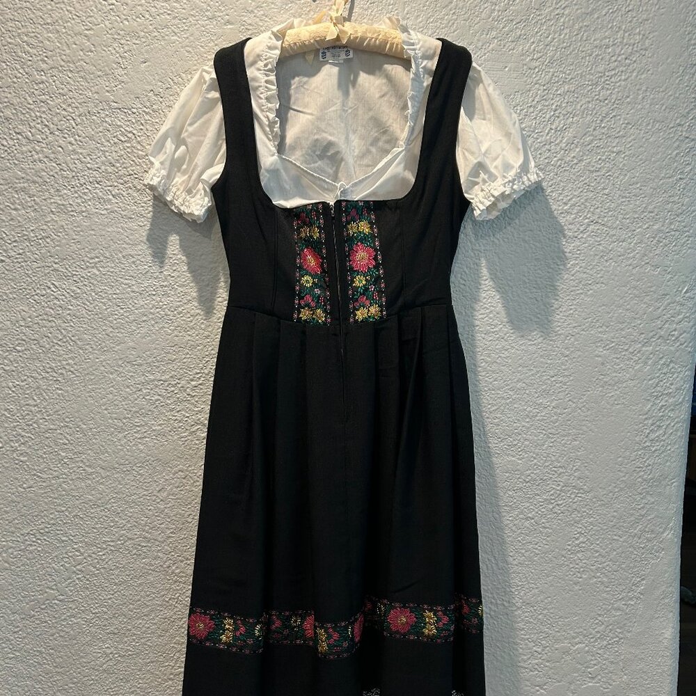 Ernst Licht Dirndl size 10